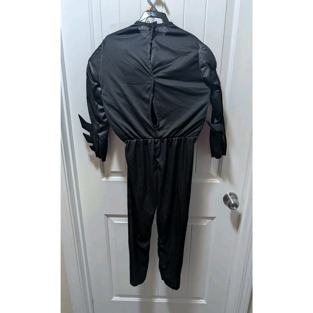 New! Rubie's Youth Black Batman The Dark Knight Halloween Costume Size M - Picture 5 of 10